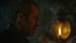 extant_GameOfThrones_3x04-KissedByFire_3056