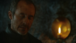 extant_GameOfThrones_3x04-KissedByFire_3058