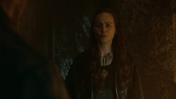 extant_GameOfThrones_3x04-KissedByFire_3101