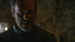 extant_GameOfThrones_3x04-KissedByFire_3107
