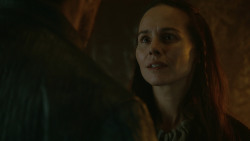 extant_GameOfThrones_3x04-KissedByFire_3140