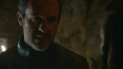 extant_GameOfThrones_3x04-KissedByFire_3141
