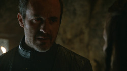 extant_GameOfThrones_3x04-KissedByFire_3143
