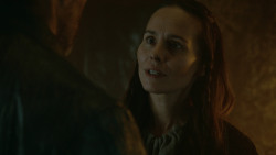 extant_GameOfThrones_3x04-KissedByFire_3161