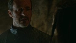 extant_GameOfThrones_3x04-KissedByFire_3177