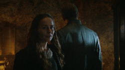 extant_GameOfThrones_3x04-KissedByFire_3183
