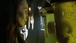 extant_GameOfThrones_3x04-KissedByFire_3194