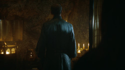 extant_GameOfThrones_3x04-KissedByFire_3214