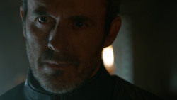 extant_GameOfThrones_3x04-KissedByFire_3216