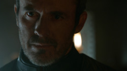 extant_GameOfThrones_3x04-KissedByFire_3217