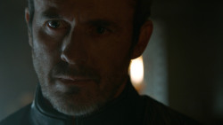 extant_GameOfThrones_3x04-KissedByFire_3219