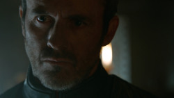 extant_GameOfThrones_3x04-KissedByFire_3220