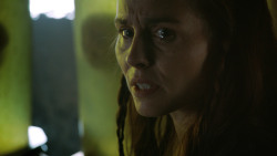 extant_GameOfThrones_3x04-KissedByFire_3251