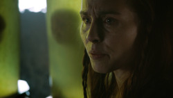 extant_GameOfThrones_3x04-KissedByFire_3252