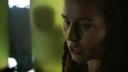 extant_GameOfThrones_3x04-KissedByFire_3269