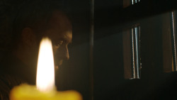 extant_GameOfThrones_3x04-KissedByFire_3310