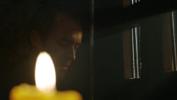 extant_GameOfThrones_3x04-KissedByFire_3315