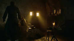 extant_GameOfThrones_3x04-KissedByFire_3369