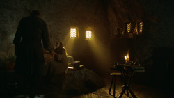 extant_GameOfThrones_3x04-KissedByFire_3370