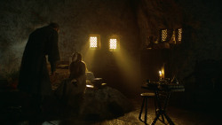 extant_GameOfThrones_3x04-KissedByFire_3371