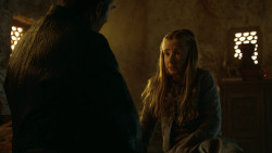 extant_GameOfThrones_3x04-KissedByFire_3381