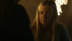 extant_GameOfThrones_3x04-KissedByFire_3394