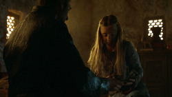 extant_GameOfThrones_3x04-KissedByFire_3443