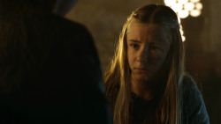 extant_GameOfThrones_3x04-KissedByFire_3451