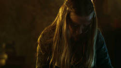 extant_GameOfThrones_3x04-KissedByFire_3481