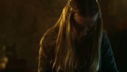 extant_GameOfThrones_3x04-KissedByFire_3482