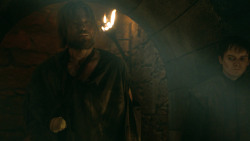 extant_GameOfThrones_3x04-KissedByFire_3510