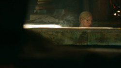 extant_GameOfThrones_3x04-KissedByFire_3517