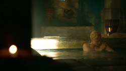extant_GameOfThrones_3x04-KissedByFire_3532