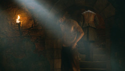 extant_GameOfThrones_3x04-KissedByFire_3538