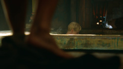 extant_GameOfThrones_3x04-KissedByFire_3549