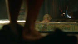 extant_GameOfThrones_3x04-KissedByFire_3551