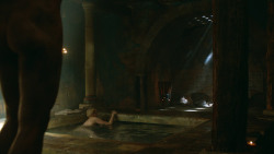 extant_GameOfThrones_3x04-KissedByFire_3563