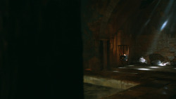 extant_GameOfThrones_3x04-KissedByFire_3572