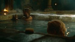 extant_GameOfThrones_3x04-KissedByFire_3590