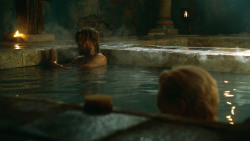 extant_GameOfThrones_3x04-KissedByFire_3591