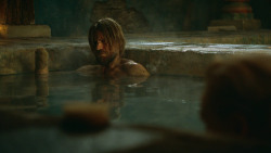 extant_GameOfThrones_3x04-KissedByFire_3629