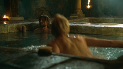 extant_GameOfThrones_3x04-KissedByFire_3638