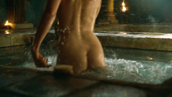 extant_GameOfThrones_3x04-KissedByFire_3639