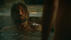 extant_GameOfThrones_3x04-KissedByFire_3653
