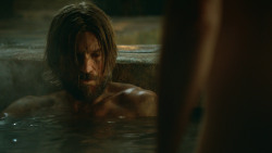 extant_GameOfThrones_3x04-KissedByFire_3657