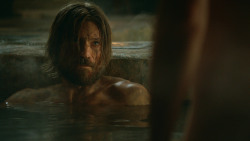 extant_GameOfThrones_3x04-KissedByFire_3673
