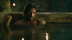 extant_GameOfThrones_3x04-KissedByFire_3759