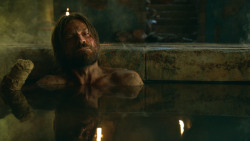 extant_GameOfThrones_3x04-KissedByFire_3802