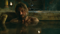 extant_GameOfThrones_3x04-KissedByFire_3833