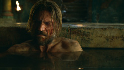 extant_GameOfThrones_3x04-KissedByFire_3931